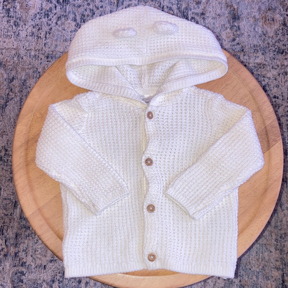 #50. 🆕 NWOT - Carter’s - Cream Knit Hooded Baby Cardigan with Bear Ears 🐻